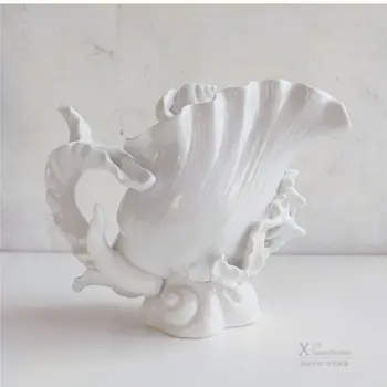 Balts Keramikas Tējkanna Eiropas Radošo Galda Rotājumi Gliemene Mūsdienu Tējkanna Radošo Mājas Chaleira Galda Dekorēšana ED50CH