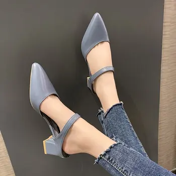 Ir 2021. Luksusa Sieviešu Čības Dizainera Kurpes Ādas Tupele Dzīvoklis Sandales vasarā jaunā stila sandales Flip flops wome calzado mujer