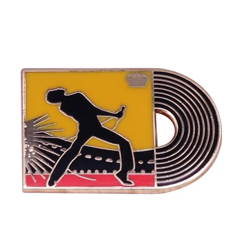 Retro skaņuplates emaljas pin Veltījums Freddie Mercury.